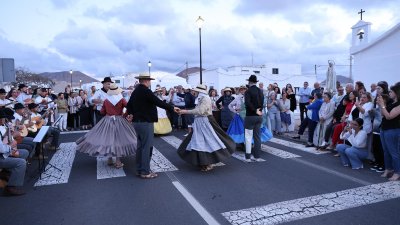 Procesión de la Virgen de Fátima en Muñique