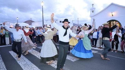 Procesión de la Virgen de Fátima en Muñique