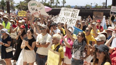 Lanzarote tiene un límite, 18M (Fotos: Juan Mateos)