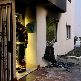 Mueren tres perros en el incendio de una vivineda