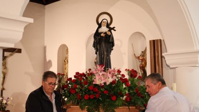 Procesión en honor a Santa Rita en Tao