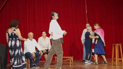 Mayores de Yaiza durante la obra de teatro