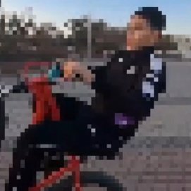Los jóvenes practicando el deporte en Arrecife