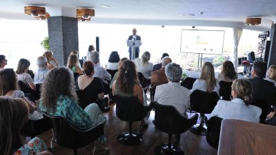 Encuentro de alumnos de la Escuela de Turismo de Lanzarote