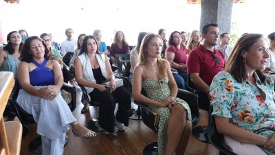 Encuentro de alumnos de la Escuela de Turismo de Lanzarote