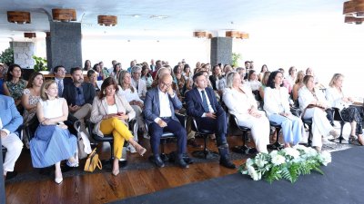 Encuentro de alumnos de la Escuela de Turismo de Lanzarote