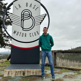 Yeray Brito en la base motor club