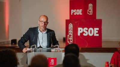 Raúl de León, reelegido secretario general del PSOE de San Bartolomé