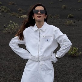 Algunas de las prendas de la nueva colección de Calvin Klein en Lanzarote (Foto: Instagram)