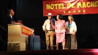 Obra 'Hotel de Mácher' en las fiestas patronales