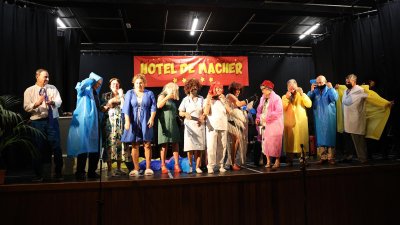 Obra 'Hotel de Mácher' en las fiestas patronales
