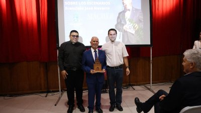 Homenaje a Francisco José Navarro en Mácher. Foto: La Voz