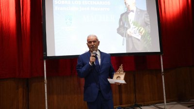 Homenaje a Francisco José Navarro en Mácher. Foto: La Voz