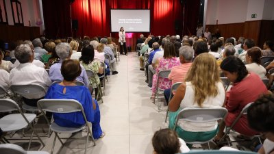 Homenaje a Francisco José Navarro en Mácher. Foto: La Voz