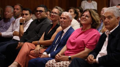 Homenaje a Francisco José Navarro en Mácher. Foto: La Voz