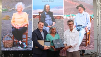 Hija de Vicenta Bravo Marrero es su representación