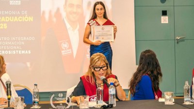 Ceremonia de fin de curso 24/25 en CIFP Microsistemas