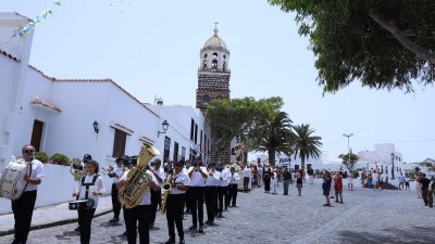 Procesión en honor a Nuestra Señora del Carmen de Teguise. Foto: La Voz