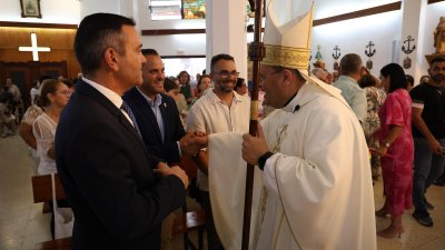 Procesión en honor a la Virgen del Carmen en Valterra