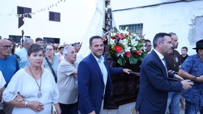 Procesión en honor a la Virgen del Carmen en Valterra