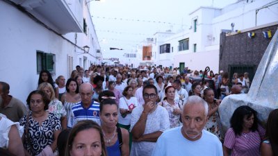 Procesión en honor a la Virgen del Carmen en Valterra