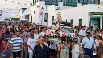 Playa Blanca muestra su adoración por la Virgen del Carmen