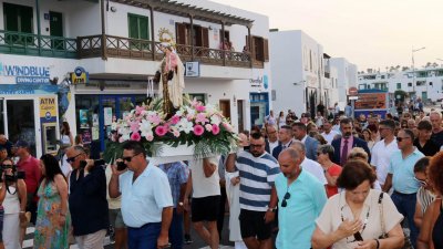 Playa Blanca muestra su adoración por la Virgen del Carmen