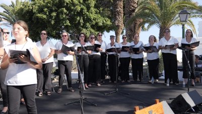 Procesión en honor a Nuestra Señora del Carmen
