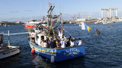 Procesión en honor a Nuestra Señora del Carmen