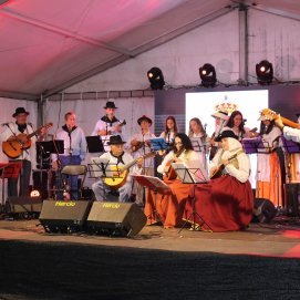 Parranda Janubio con componentes de la Escuela Municipal de Música