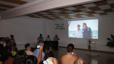 Homenaje a los marineros