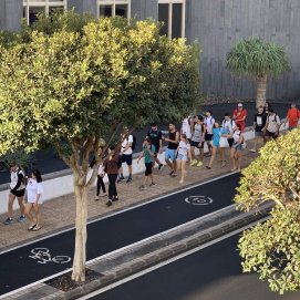 Un total de 84 jóvenes de Tías recibirán esta semana las ayudas al estudio del ayuntamiento