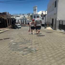 Zona adoquinada en la que se llevarán a cabo las obras de mejora