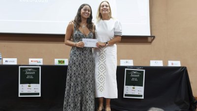 Becas Mercedes Medina Díaz 2025