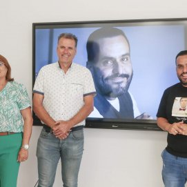 Kike Pérez en la presentación de la campaña de Intercity Bus. Foto: Juan Mateos.