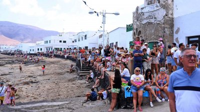 Procesión del Sagrado Corazón de María en Famara, 2025
