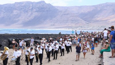 Procesión del Sagrado Corazón de María en Famara, 2025