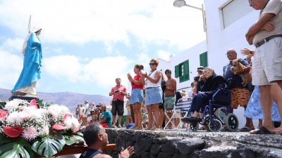 Procesión del Sagrado Corazón de María en Famara, 2025