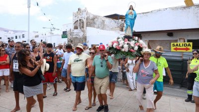 Procesión del Sagrado Corazón de María en Famara, 2025