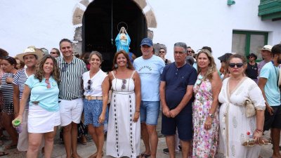 Procesión del Sagrado Corazón de María en Famara, 2025