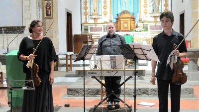 Encuentro de música en honor a la virgen de Los Remedios. 