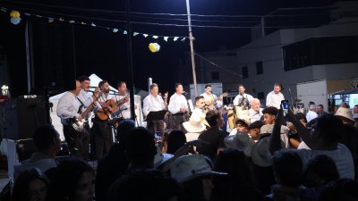 Noche de Parrandas en Caleta de Caballo, 2025
