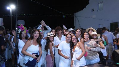 Noche de Parrandas en Caleta de Caballo, 2025