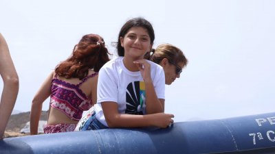 Procesión marítima y fiesta de espuma en La Lapa 2025.