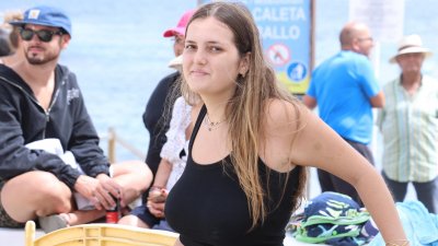 Procesión marítima y fiesta de espuma en La Lapa 2025.