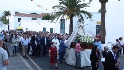Procesión en honor a la Virgen de Los Remedios. Foto: La Voz