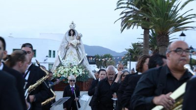 Procesión en honor a la Virgen de Los Remedios. Foto: La Voz