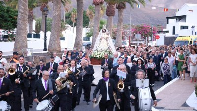 Procesión en honor a la Virgen de Los Remedios. Foto: La Voz