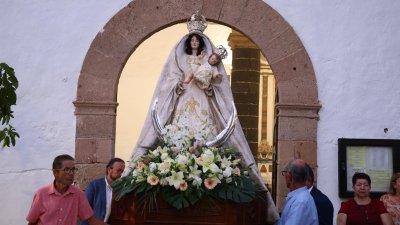 Procesión en honor a la Virgen de Los Remedios. Foto: La Voz