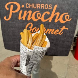 Este San Ginés disfruta de la churrería Pinocho en pleno corazón de Arrecife